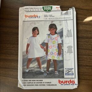 Uncut Vintage Easy Sewing Pattern Girls Summer Dress Dresses Sz 2-8